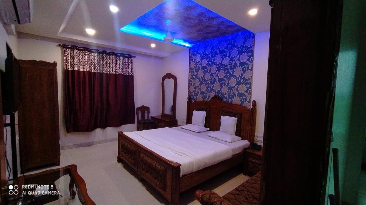 Hotel Shalimar Executive, Uran Islampur Peth  Bagian luar foto